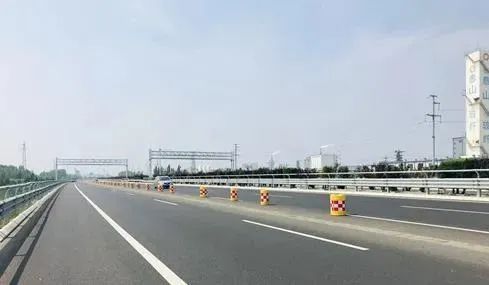 图片1 图片1