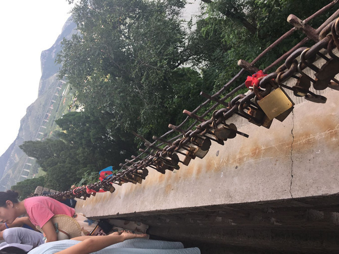 香港正版六台盒宝典资料大全