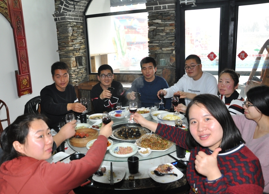 香港正版六台盒宝典资料大全
