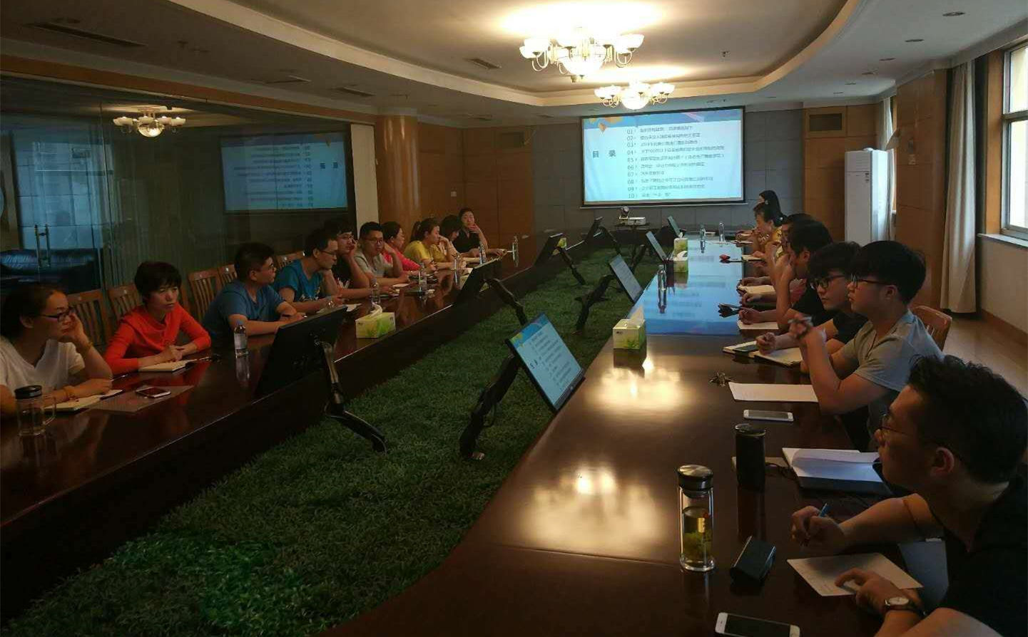 香港正版六台盒宝典资料大全