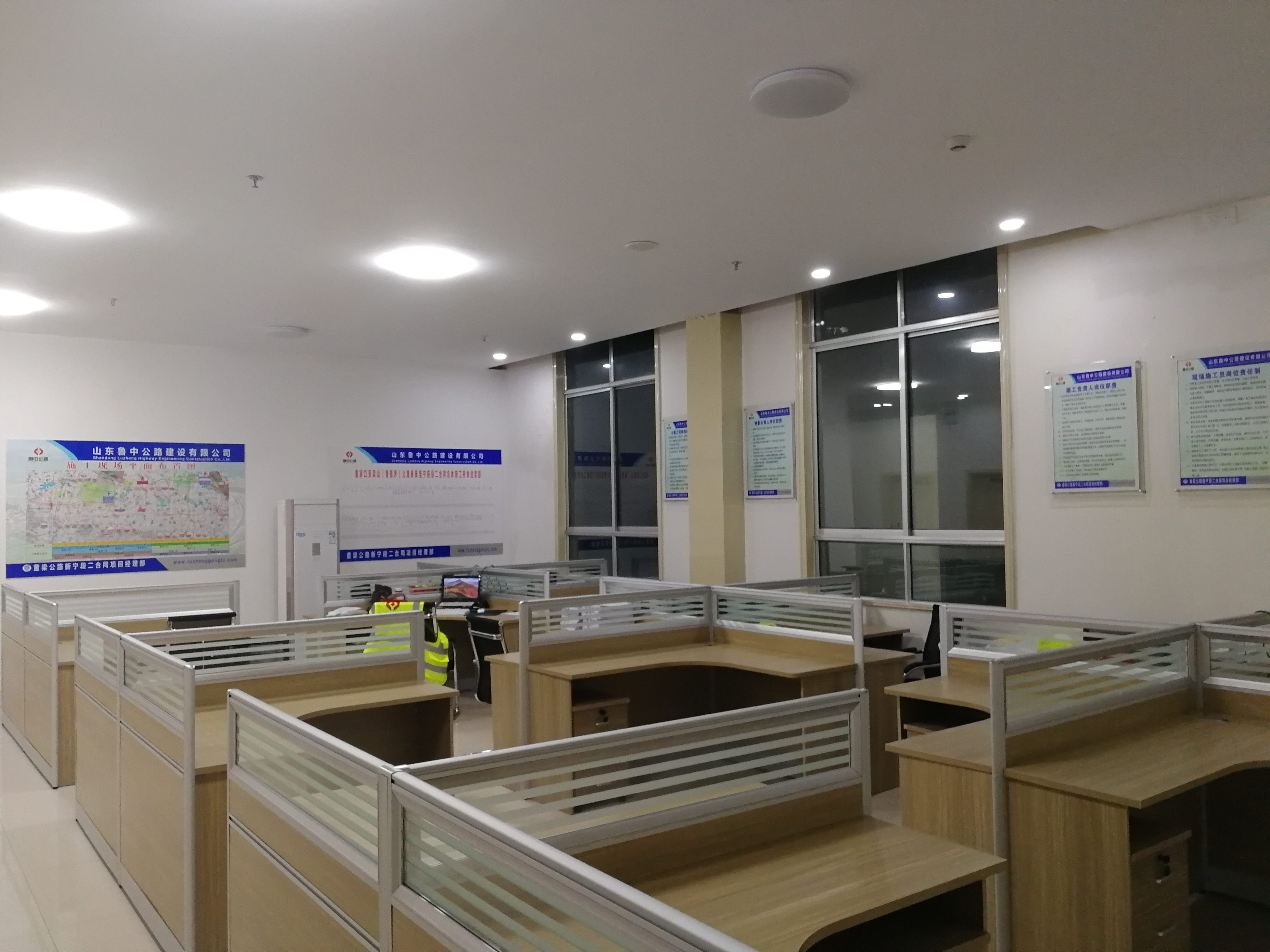 香港正版六台盒宝典资料大全