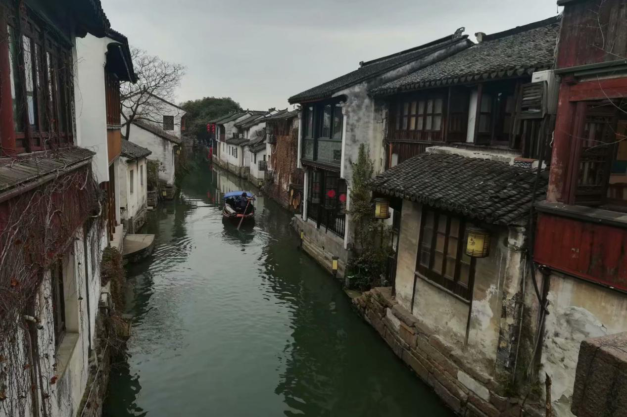 香港正版六台盒宝典资料大全