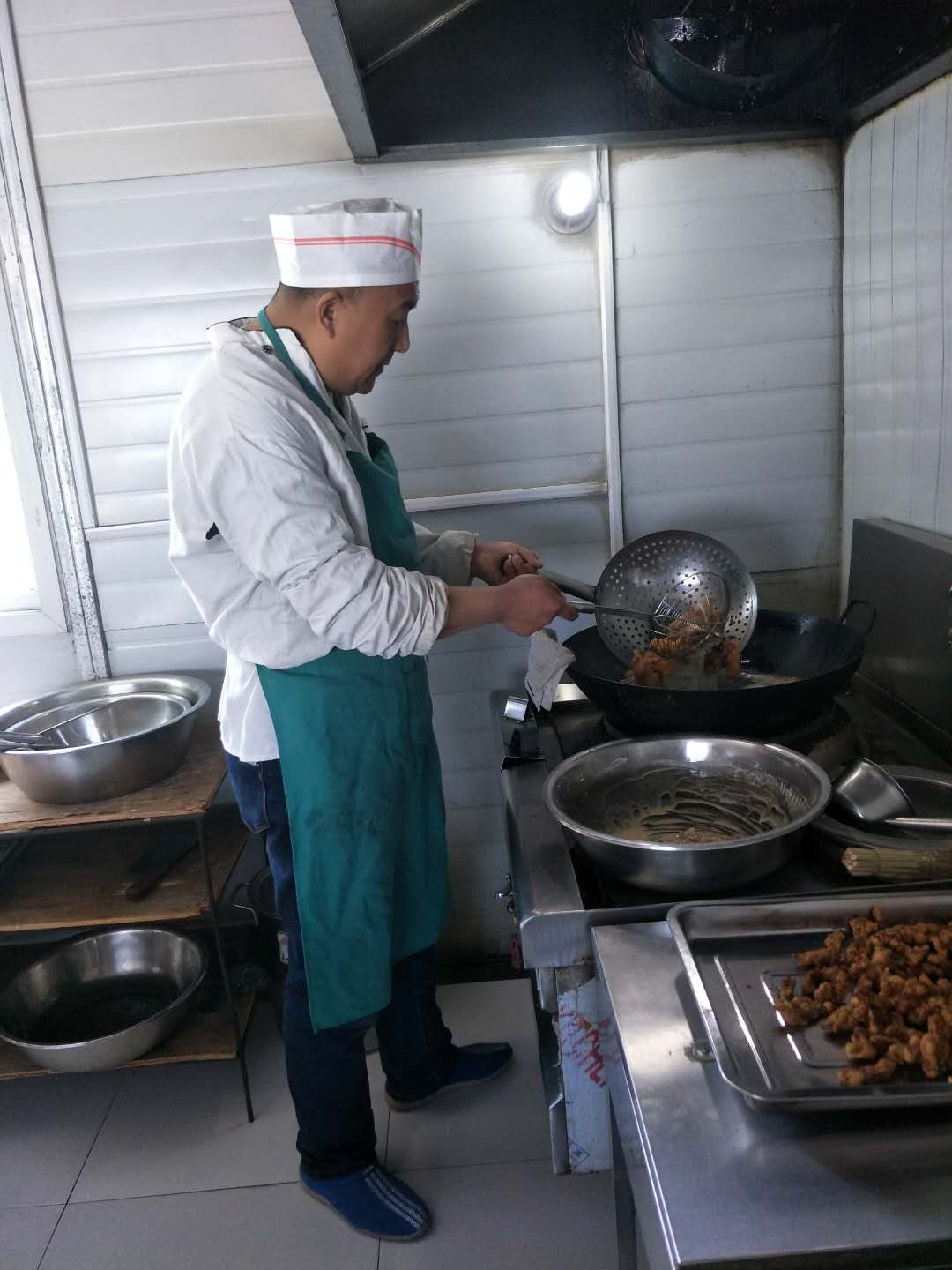 香港正版六台盒宝典资料大全