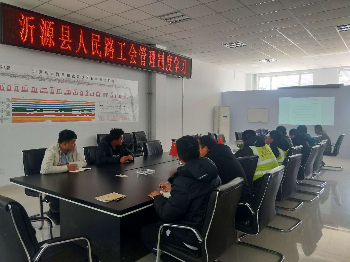 香港正版六台盒宝典资料大全