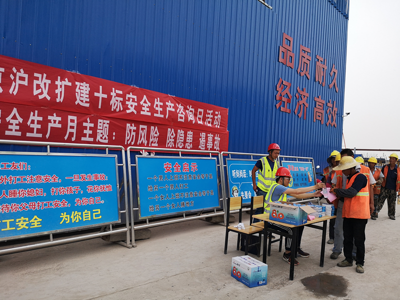 香港正版六台盒宝典资料大全