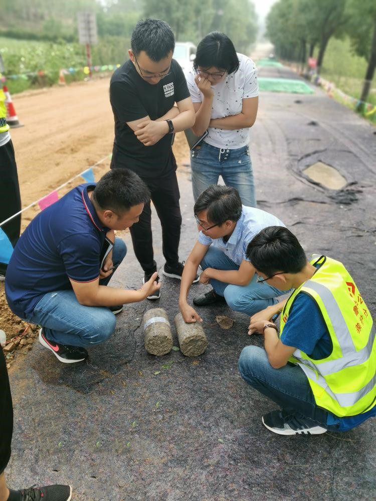 香港正版六台盒宝典资料大全