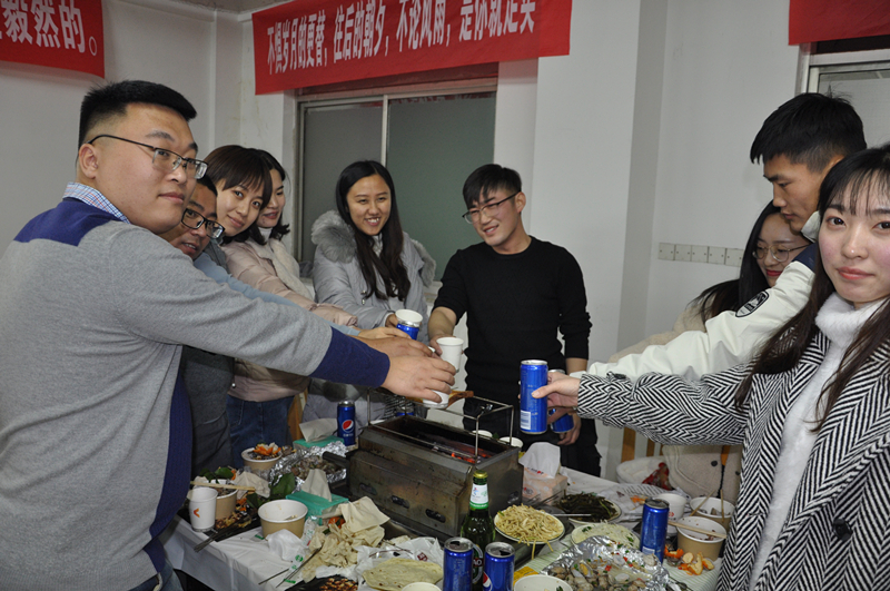 香港正版六台盒宝典资料大全