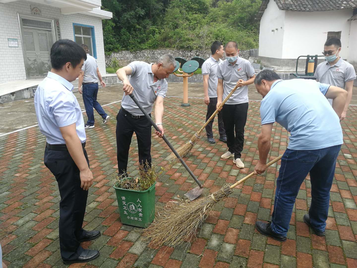 香港正版六台盒宝典资料大全