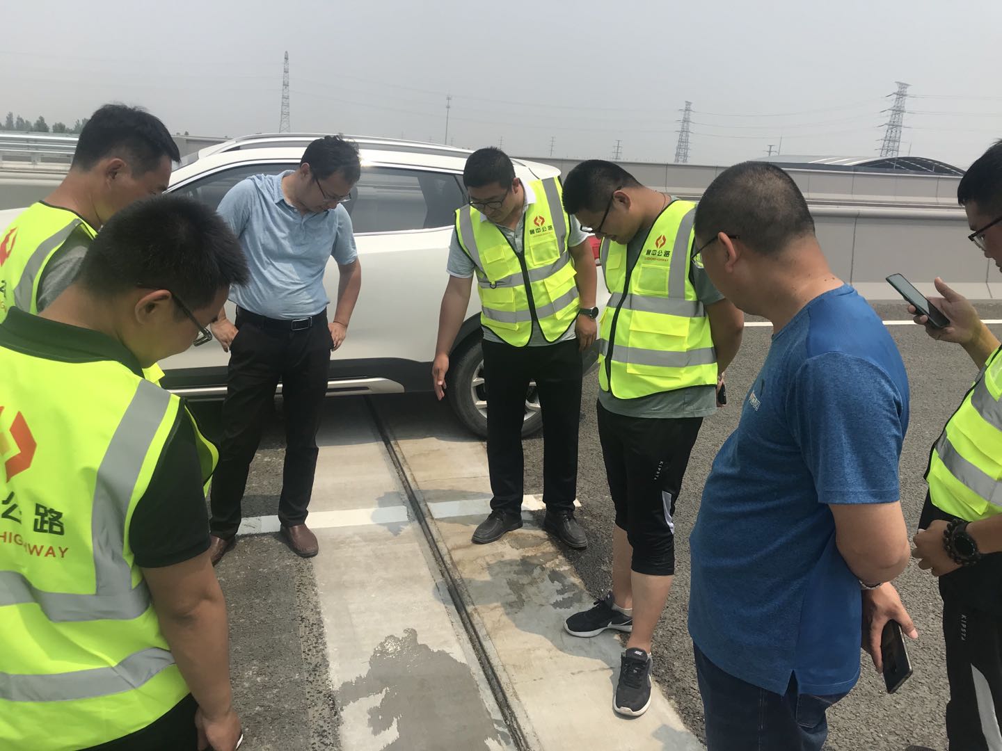 香港正版六台盒宝典资料大全