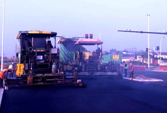 淄博高铁新城站西路项目完成全部道路施工