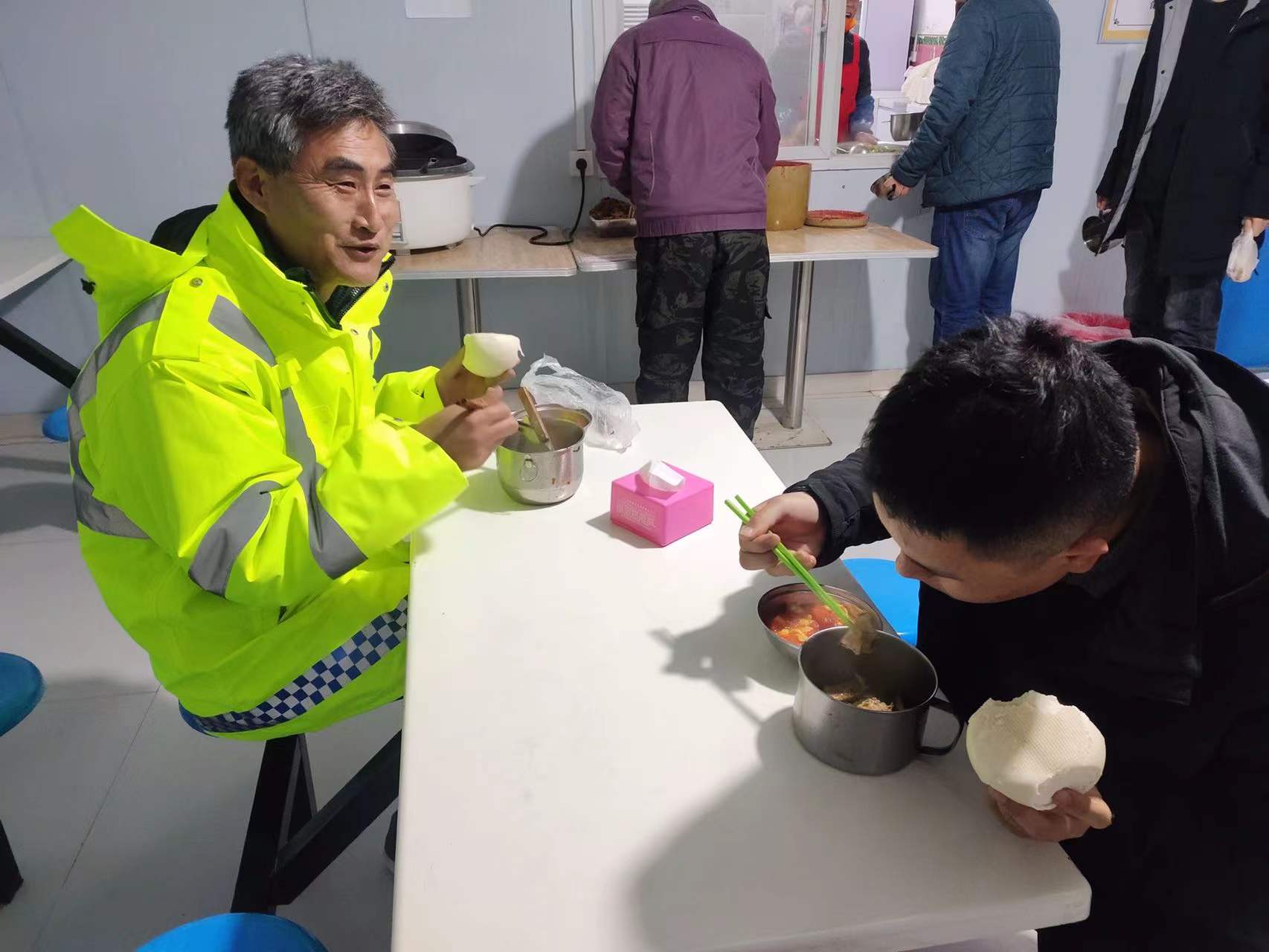 香港正版六台盒宝典资料大全