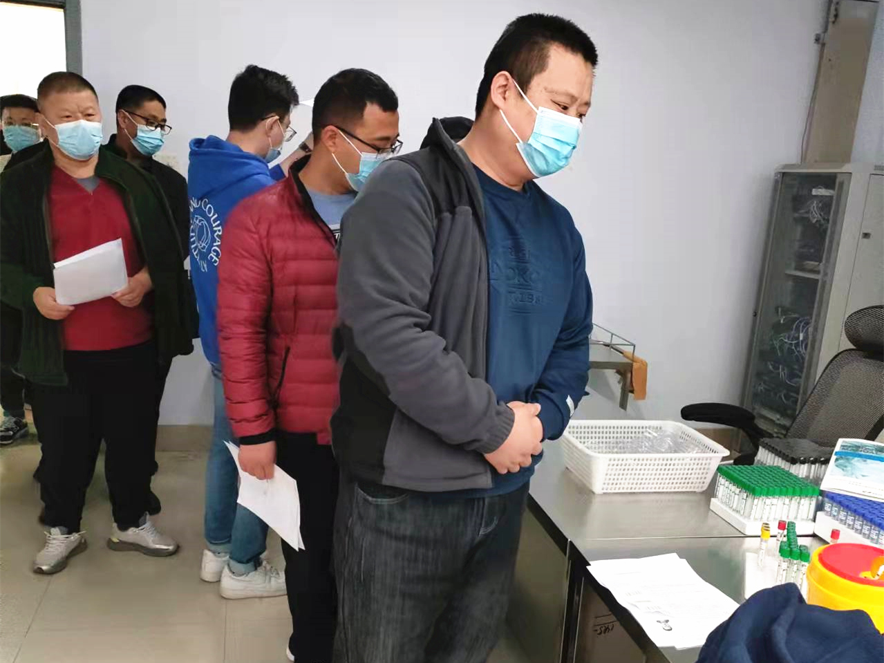 香港正版六台盒宝典资料大全