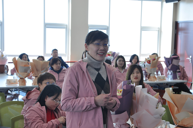 香港正版六台盒宝典资料大全