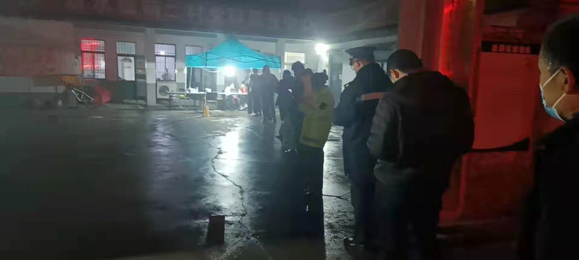 香港正版六台盒宝典资料大全